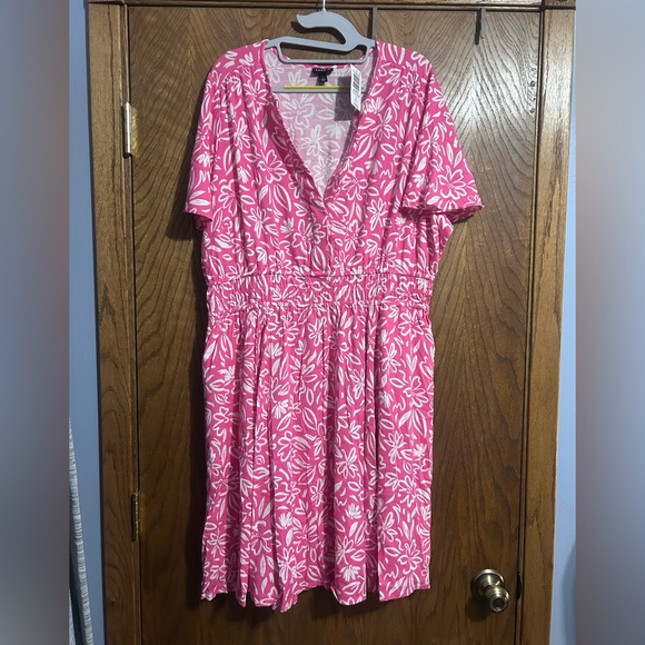 Torrid 1X A-line Mini Dress NWT Pink floral - Picture 4 of 5